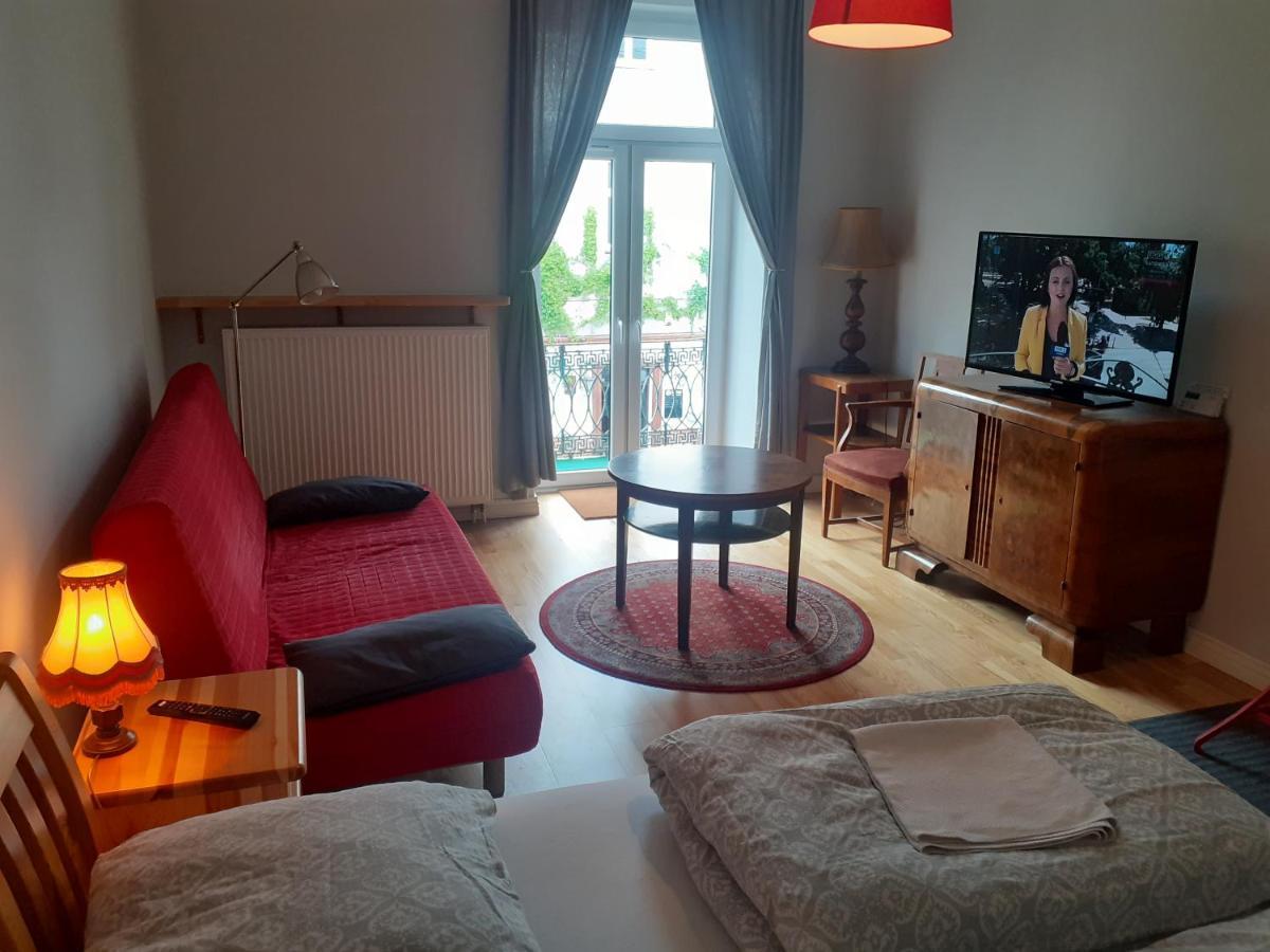 Apartament Cafe Belg Čenstochová Exteriér fotografie